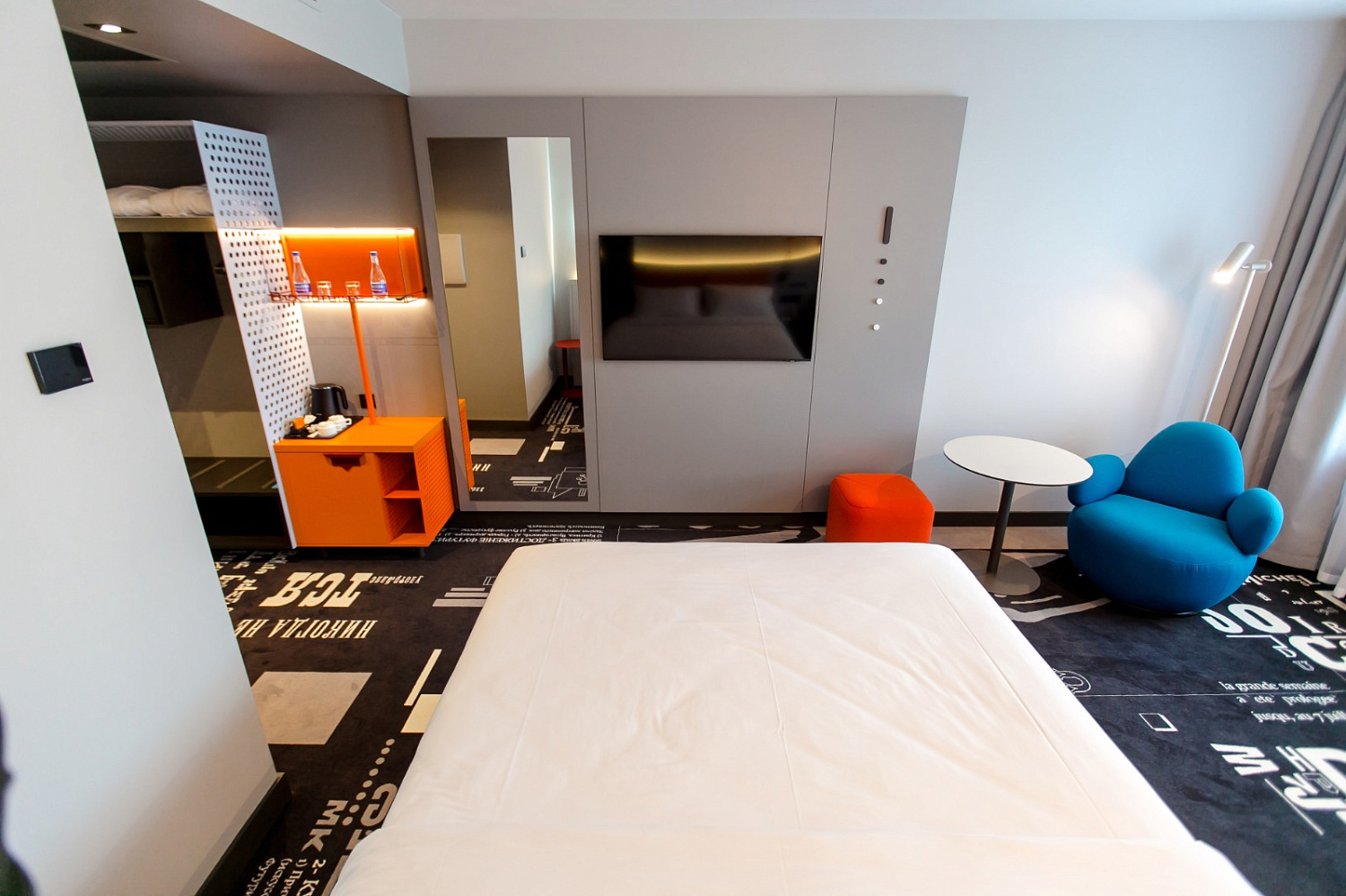 Как мы комплектовали сеть Ibis: от эскиза до монтажа